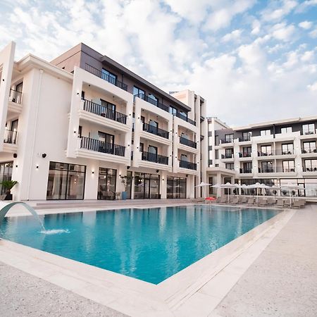 Jost Caravel Hotel Radhimë Exterior foto