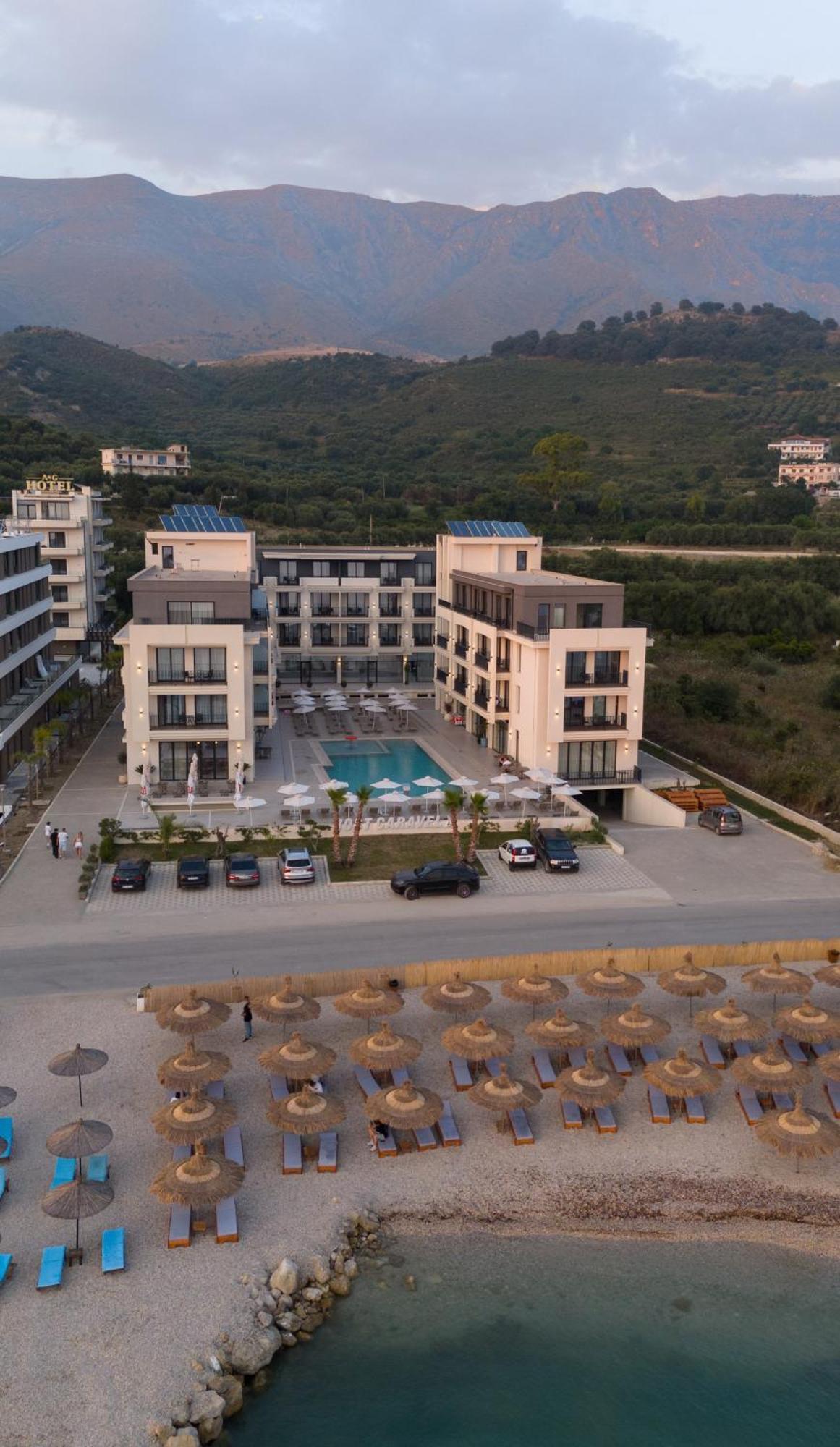 Jost Caravel Hotel Radhimë Exterior foto
